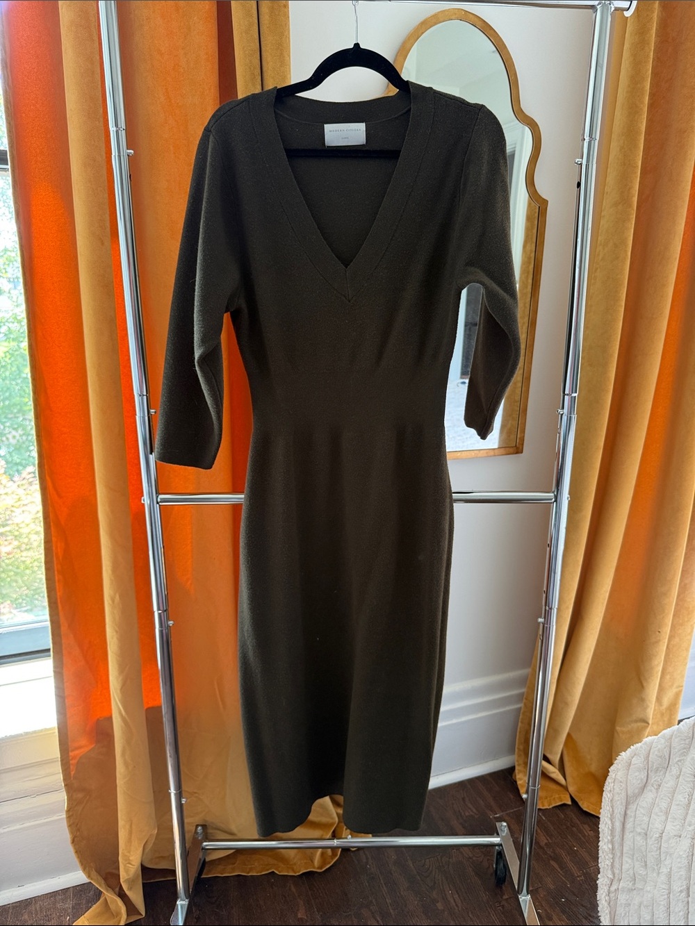 Cozy heavy knit V-Neck Midi Sweater Dress with gathered waist